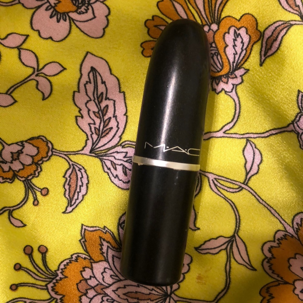 MAC HUG ME